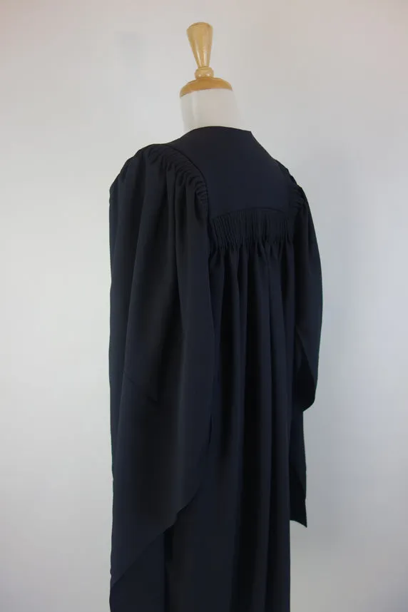 Master Graduation Gown in Superfine Wool